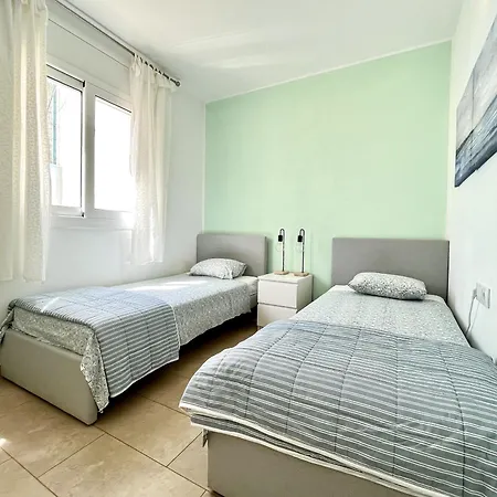Afortunada - Air-conditioning In Bedrooms *