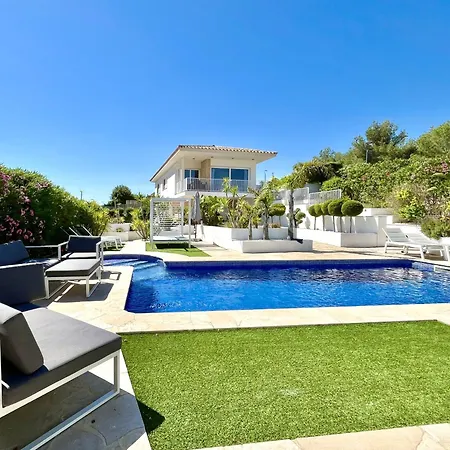 Afortunada - Air-conditioning In Bedrooms Villa